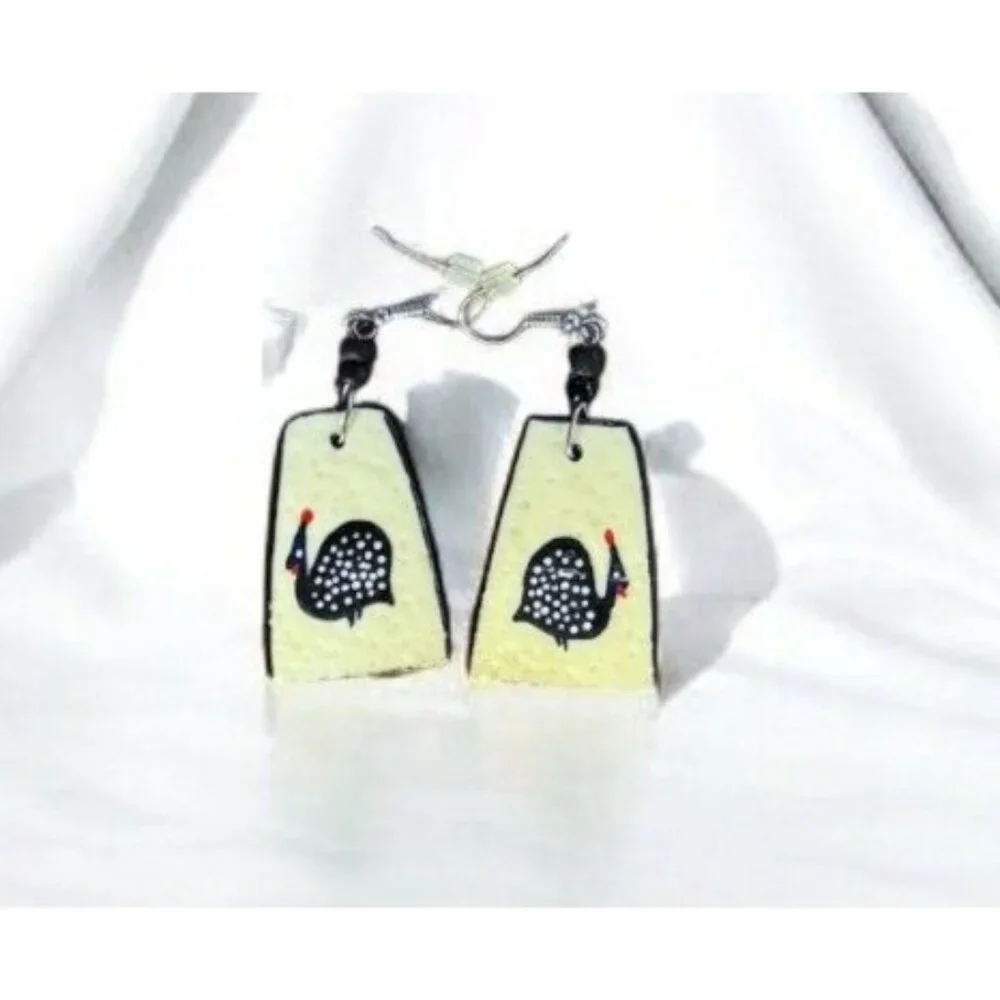 Handcrafted Shell Guinea Fowl Earrings With Unique Design & Silver Hooks - Picture 3 of 7